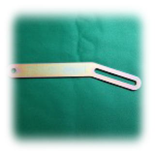 曲げたり、穴あけたり